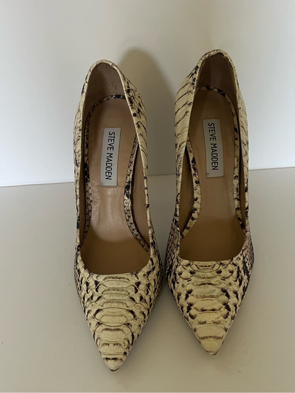 Steve Madden Beige Snakeskin Pointed Toe Pumps